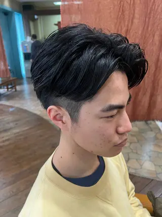 ショート メンズ 奥田 勝亮のヘアスタイル