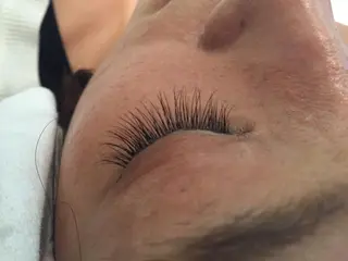 まつエク ANNE梅田 GRACE店所属・ANNE chizuのマツエク・マツパデザイン