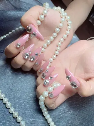 ネイル ENsalon AKIRAのネイルデザイン