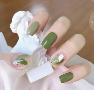 ネイル U +のネイルデザイン