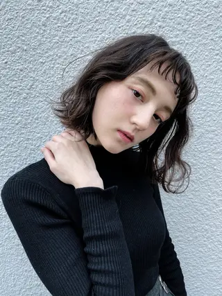 ミディアム 🌼U24 ヘアデザインラボのヘアスタイル