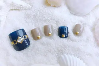 ネイル ku-to所属・林 志帆子【en2号店】のマツエク・マツパデザイン