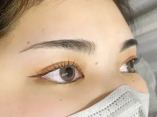 アイブロウ mone~total care salon~所属・mone (モーネ)のエステ・リラクイメージ