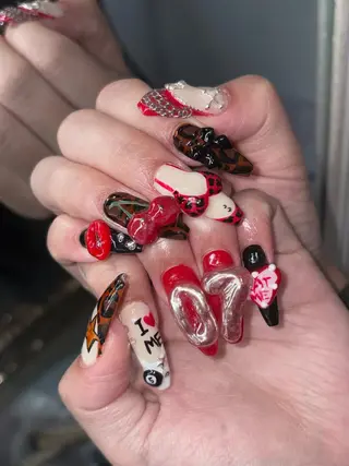 ネイル NES NAIL所属・さゆり￤推しキャラ ￤ロングネイル🩷のネイルデザイン