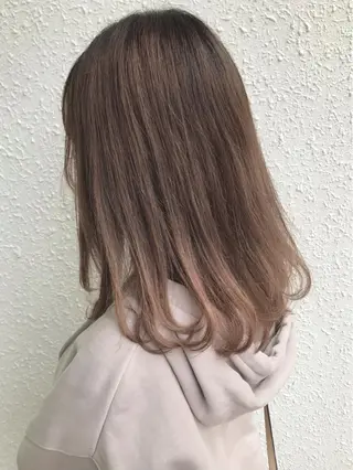 セミロング カラー ヘアアレンジ 佐藤 魁人のヘアスタイル