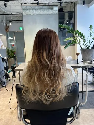 ロング Miku 🇺🇸のヘアスタイル