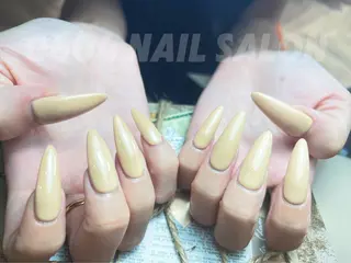 ネイル ishiro 🍂のネイルデザイン