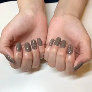 ネイル nail salon Coffret 富雄店所属・五十川 穂乃香のネイルデザイン
