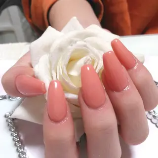 ネイル エステとネイル ローズコンフォートのネイルデザイン