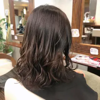 ミディアム 山崎 絵莉香のヘアスタイル