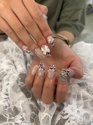 ネイル ガーリーネイル hiroka🩰🎀のネイルデザイン