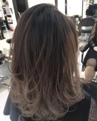 セミロング カラー TOPSTYLIST 🇬🇧JIMMYのヘアスタイル