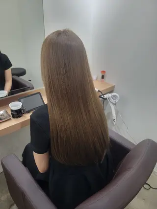 ロング attrait/ HIROKO🌺のヘアスタイル