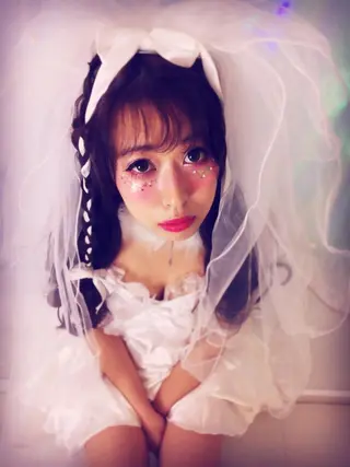 ロング ヘアアレンジ オーストヘアー ミコ所属・岩谷/ブリーチ 🫧透明感カラーのヘアスタイル