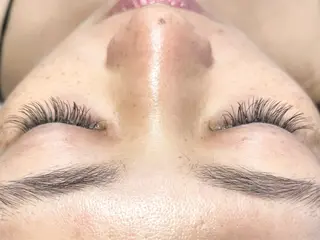 マツエク・マツパ ESR立川店所属・かな 🤍🪽のマツエク・マツパデザイン