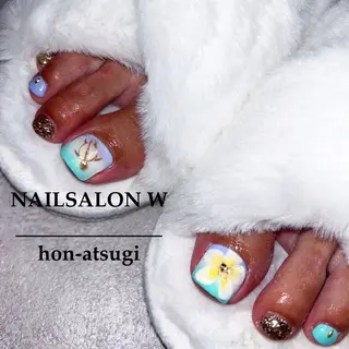 ショート ネイルサロン ダブルのネイルデザイン