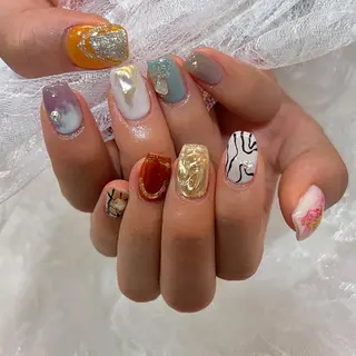 ネイル 河野 弥月のネイルデザイン