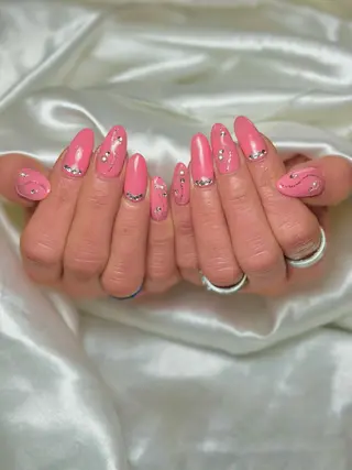 ネイル マルサンカクシカク所属・○△□ 守口市のネイルデザイン