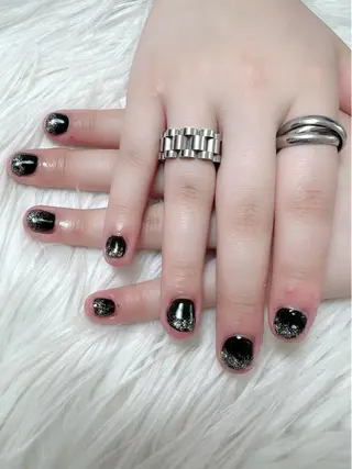 ネイル シェヌネイル JURAのネイルデザイン