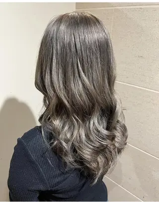 カラー ハイトーンカラー× 髪質改善　川嶋宏旭のヘアスタイル