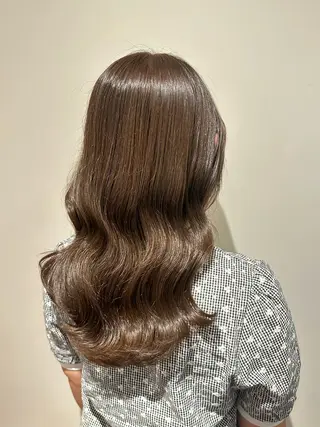 ロング 安丸 結夏のヘアスタイル