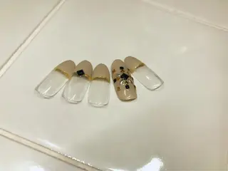 ネイル A MODO MIOのネイルデザイン