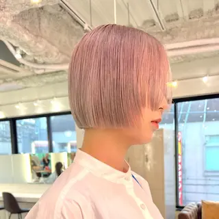 ショート カラー パーマ ヘアアレンジ メンズ キッズ ネイル マツエク・マツパ アイブロウ 🧨ブリーチー×ボブ レイヤー💎じゅえるのヘアスタイル