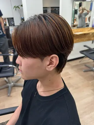 ショート パーマ メンズ ハイトーンカラー メンズパーマだいきのヘアスタイル