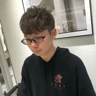 ショート カラー メンズ ムトウセイマ/艶髪 /艶ケアWブリーチのヘアスタイル