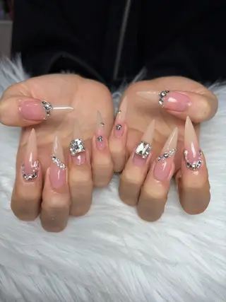 ネイル Cloudy Chan Nailのネイルデザイン