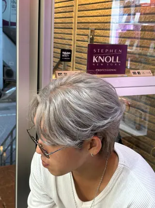 カラー メンズハイトーン 北斗💍レイヤーのヘアスタイル