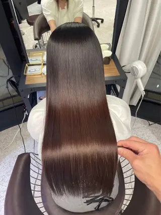 ロング タカダ ケンタのヘアスタイル