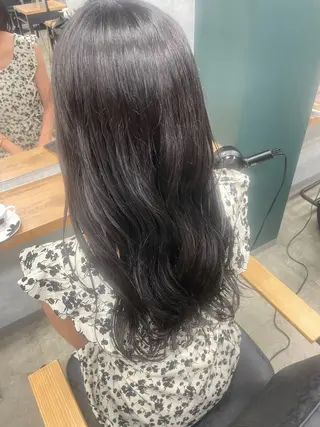 ロング 🩵Lutia新宿 ヒイラギ🩵のヘアスタイル