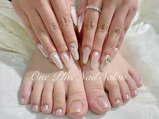 ネイル One Plus Nail Salonのネイルデザイン