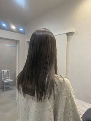 ロング カラー 平林 愛莉のヘアスタイル