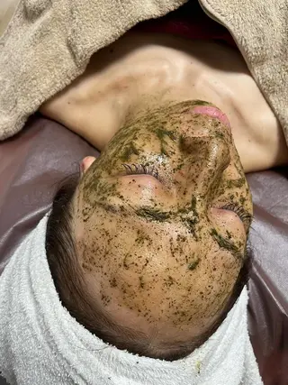 B.glossy所属・ビューティーサロン B.glossyのネイルデザイン