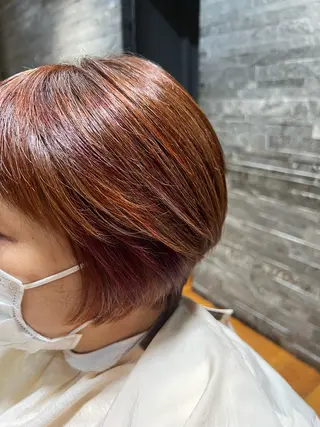 ショート カラー 鈴木 りんのヘアスタイル