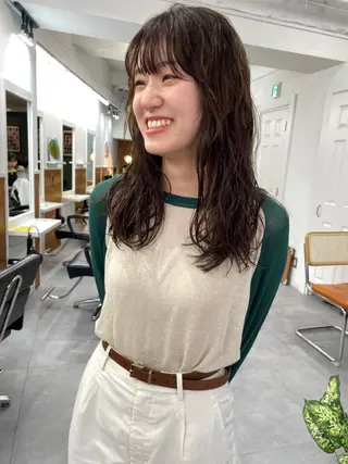 ミディアム カラー パーマ レイヤー／似合わせ TAKUYAのヘアスタイル