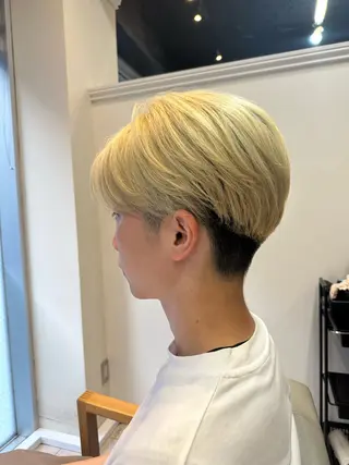 メンズ MAHO/透明感カラ ー/ツヤ髪のヘアスタイル