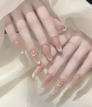 カラー U.mi Nail Salonのネイルデザイン