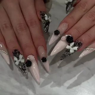 ネイル MISA/ VEUNS BELTのネイルデザイン