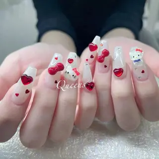 ネイル Queens テイのネイルデザイン