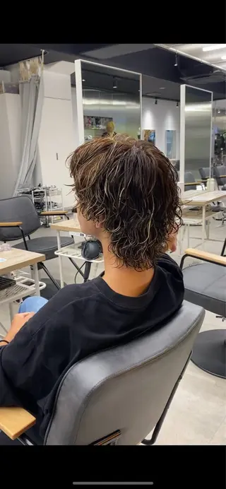 ショート カラー パーマ メンズ シャドウパーマ/ ルーズパーマ/メンズのヘアスタイル