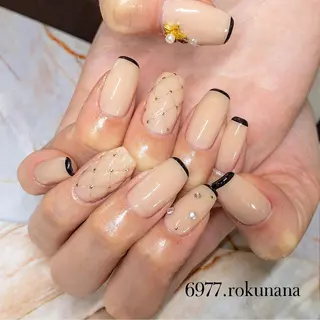 ネイル rokunana 佐野のネイルデザイン