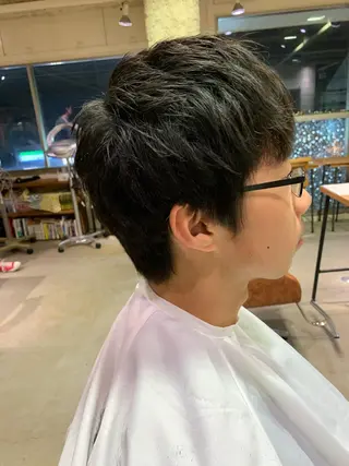 ショート メンズ 岸本 桂輝のヘアスタイル