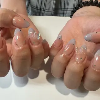 ネイル 椎葉 麻里矢のネイルデザイン