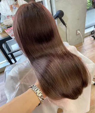 ロング カラー 大人可愛いレイヤー 大田のヘアスタイル