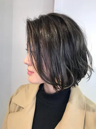 ミディアム 寺山 佳貴のヘアスタイル