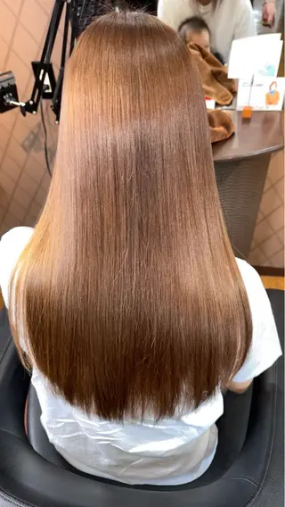 カラー HAIR&MAKE GLOSSY所属・飛彈 優風のヘアスタイル