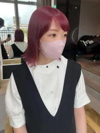 ミディアム カラー 韓国🇰🇷レイヤー 映える顔周り🩷のヘアスタイル